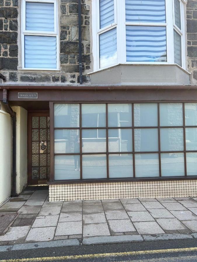 Bronallt Barmouth Exterior photo